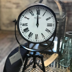 Spotlight Clock