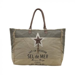 Belamour Weekender Bag
